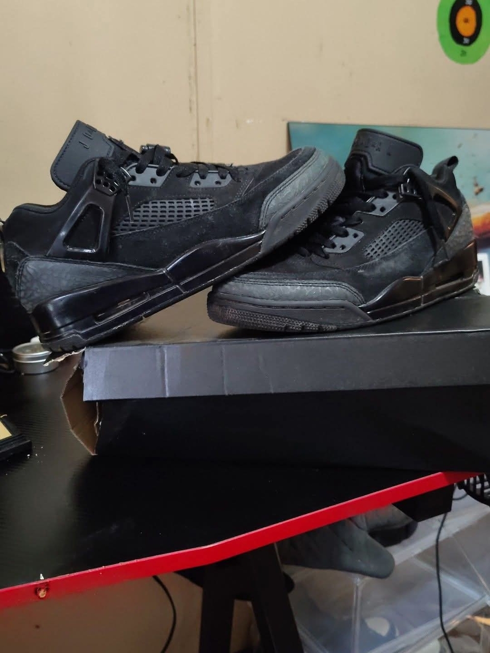 Jordan 4 Black Cat